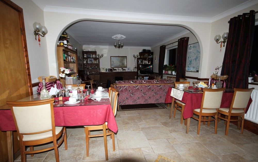 Fortview House Redhills Bagian luar foto